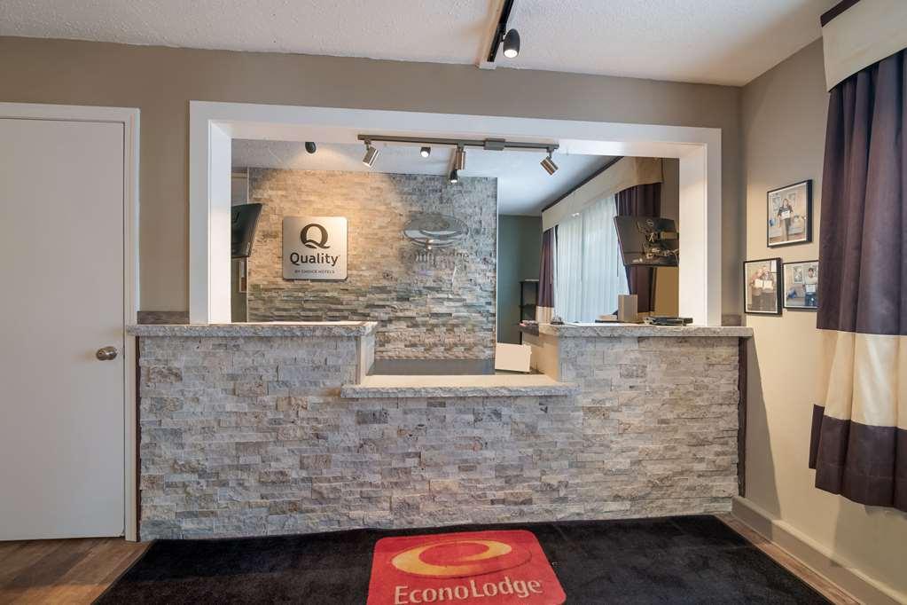 Econo Lodge Auburn Interiør billede