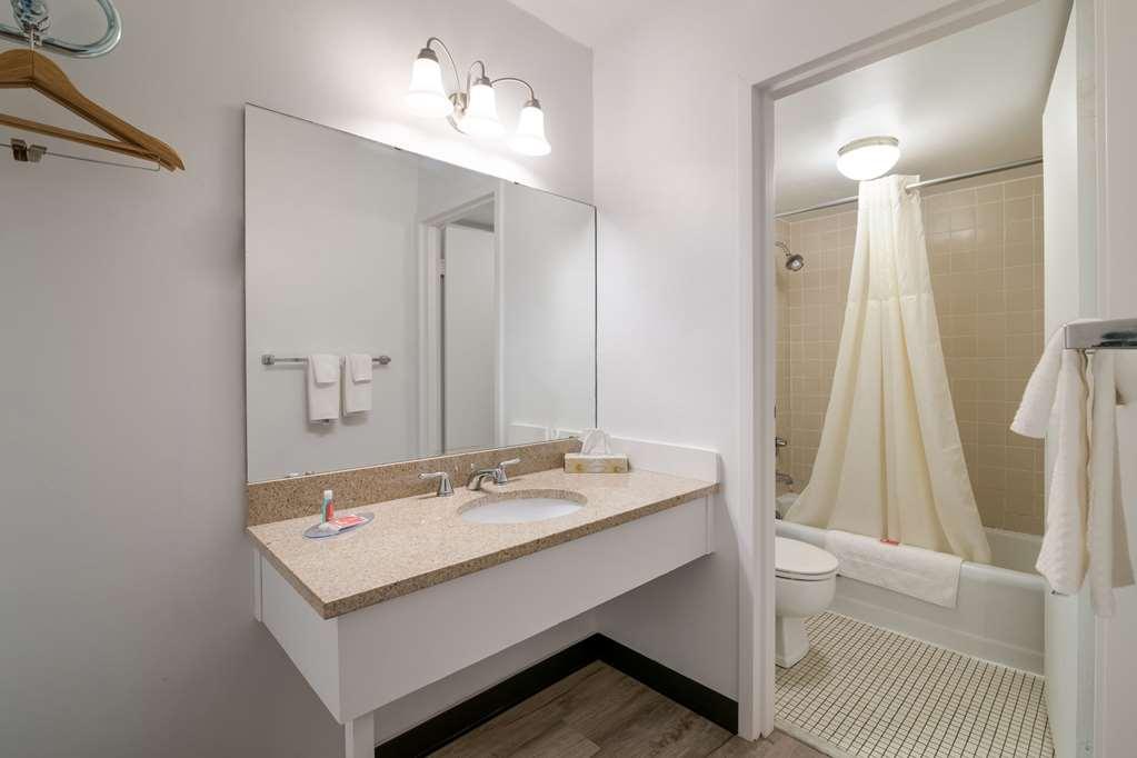 Econo Lodge Auburn Eksteriør billede