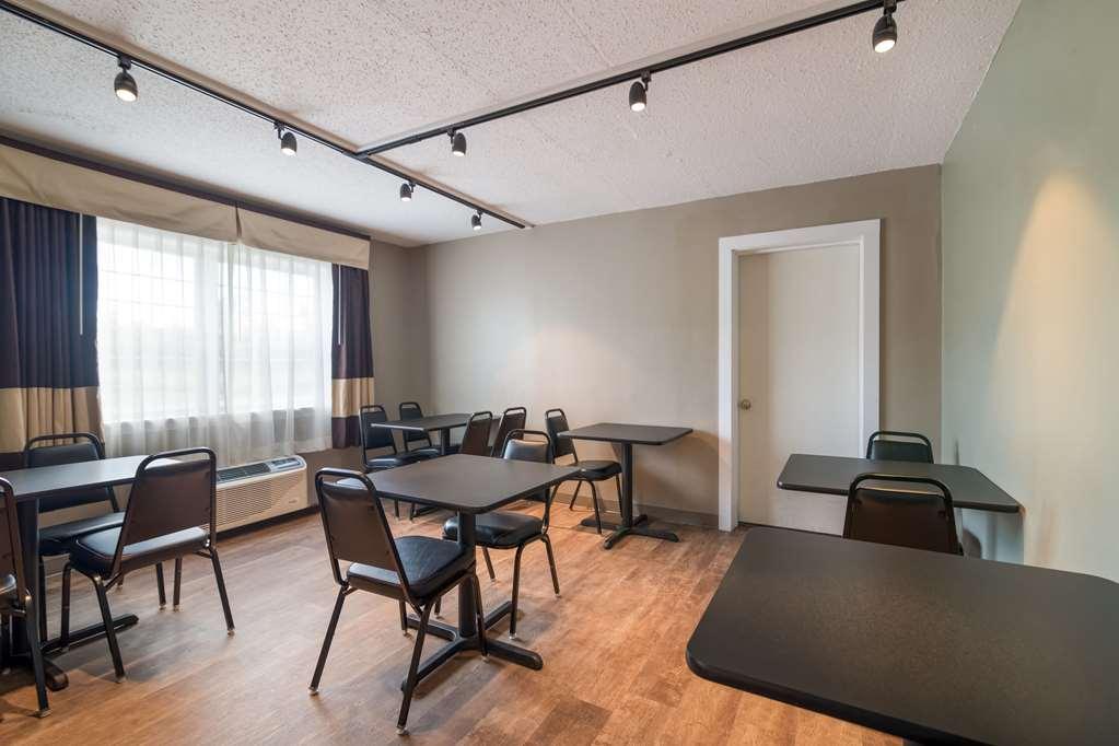 Econo Lodge Auburn Eksteriør billede
